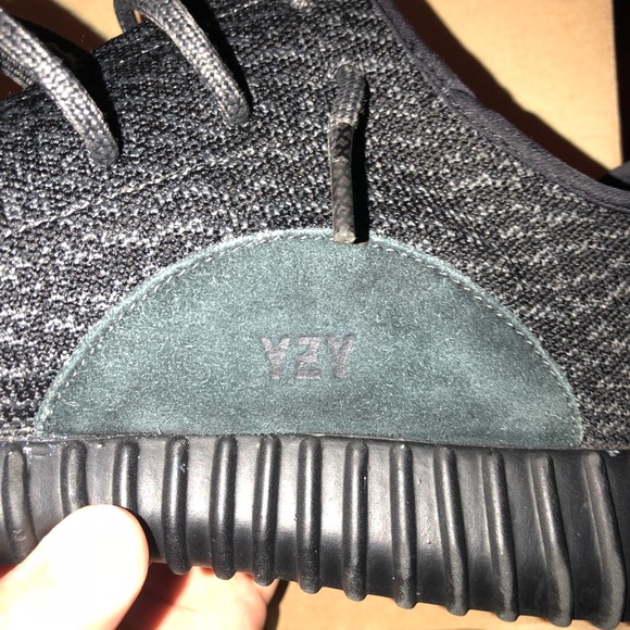 Yeezy Boost 350 v1 Pirate Blacks 2015 - Picture 2 of 8